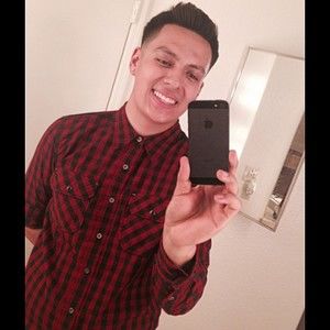 Meet your Posher, Sam